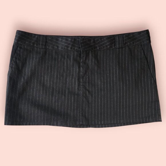 Dickies y2k Pinstripe Mini Skirt low rise grunge skater alt size 17 plus size - Picture 1 of 6
